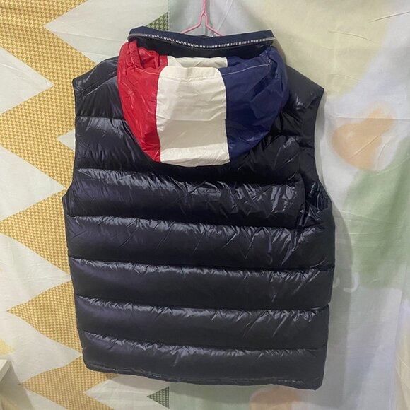 Moncler Black Puffer Vest - Distinctive Hood - Picture 6 of 14
